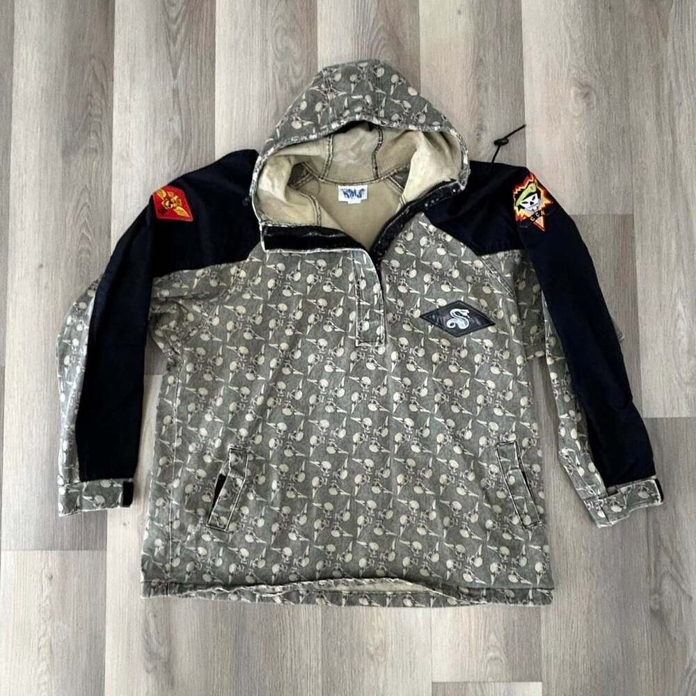 Venom Wear By Sandana Flying Skulls Camouflage Jacket 2XL